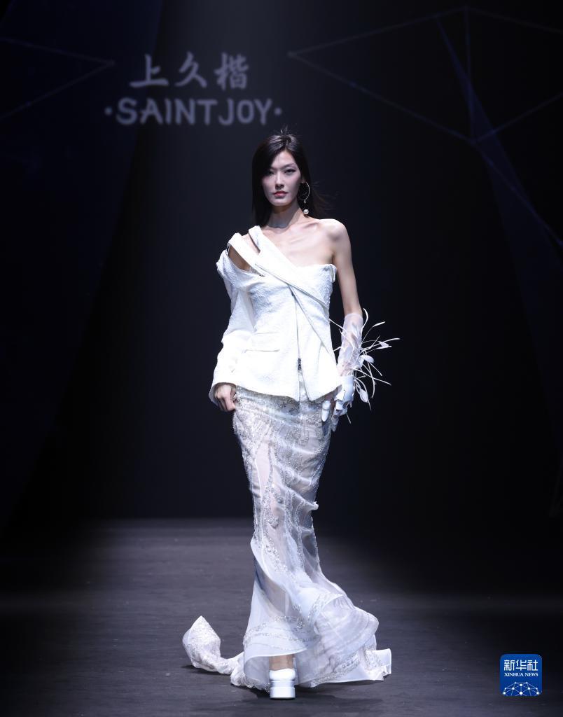 美高梅官方版游戏