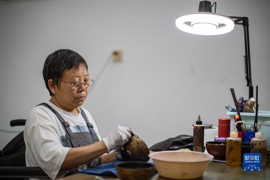 欢乐金花三张
